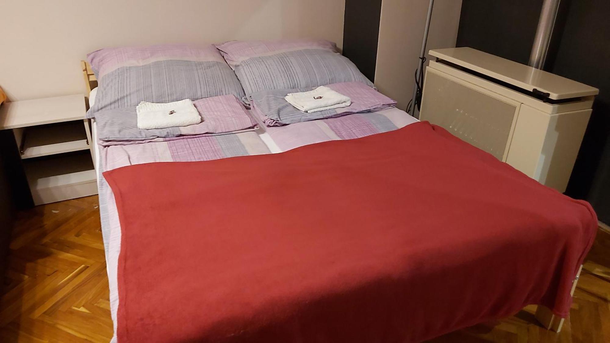 Tisza-Parti Napfeny Apartman Szeged Quarto foto